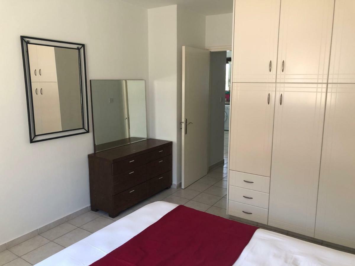 Royal Seacrest Apartment Paphos Exterior foto